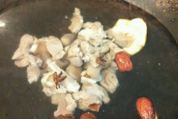 羊肉山药灵芝汤的做法图解3