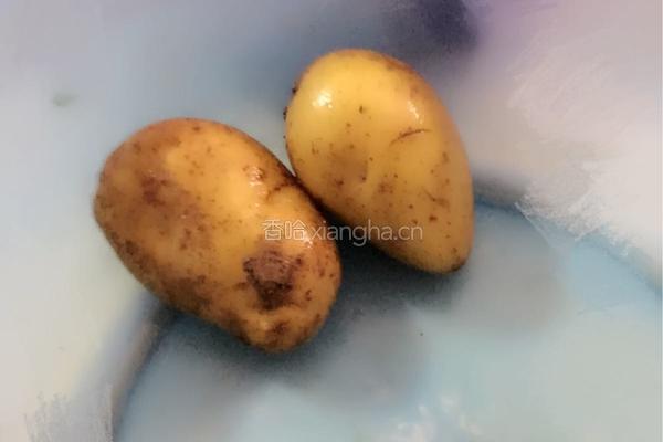 爆炒土豆泥的做法图解1