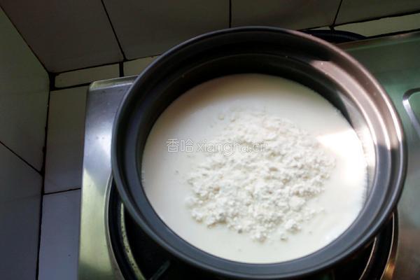 卡仕达酱版本葡式蛋挞的做法图解1