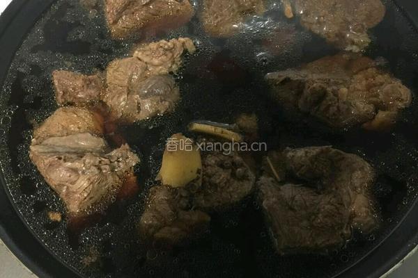 卤牛肉的做法图解4
