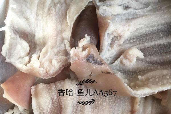 肉皮冻的做法图解2