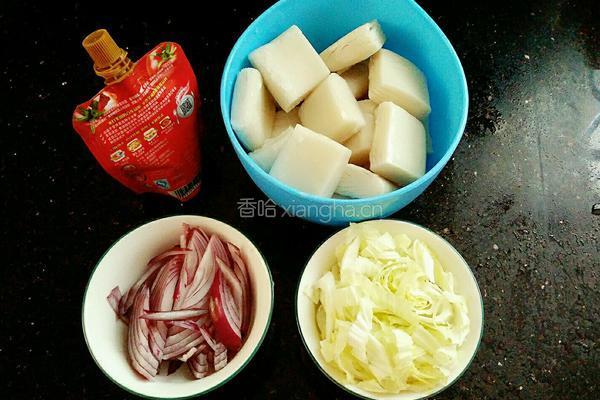 酸甜炒年糕的做法图解1