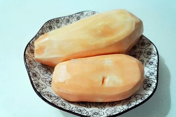蜂蜜红心番薯的做法图解1