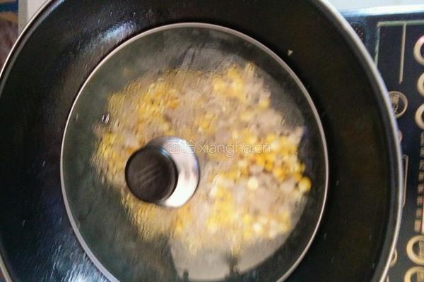 甜玉米炒肉的做法图解7