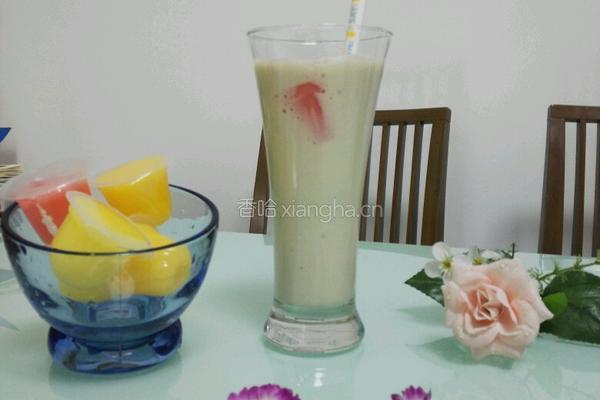 香蕉牛奶饮的做法图解6