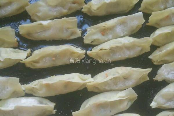 三陷锅贴的做法图解6