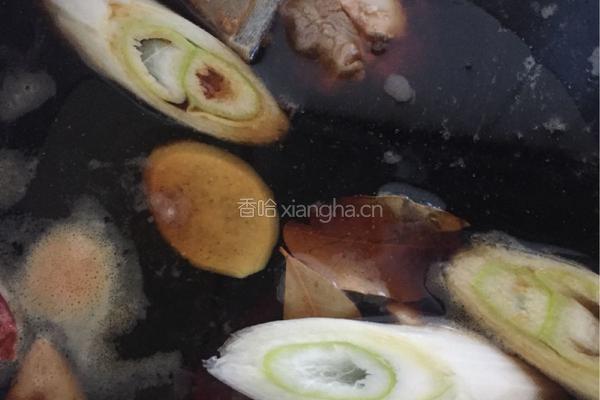 卤牛肉(五香)的做法图解6