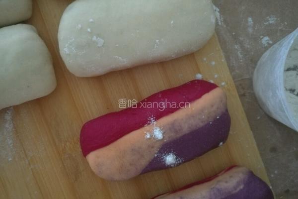 彩丝卷的做法图解7