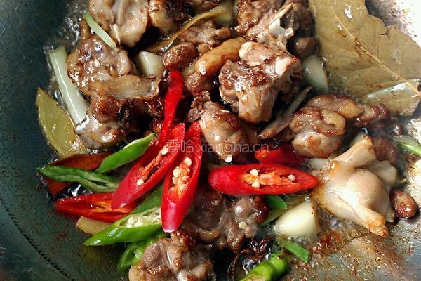 土鸭炖粉条的做法图解9