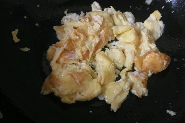菠菜炒鸡蛋的做法图解6