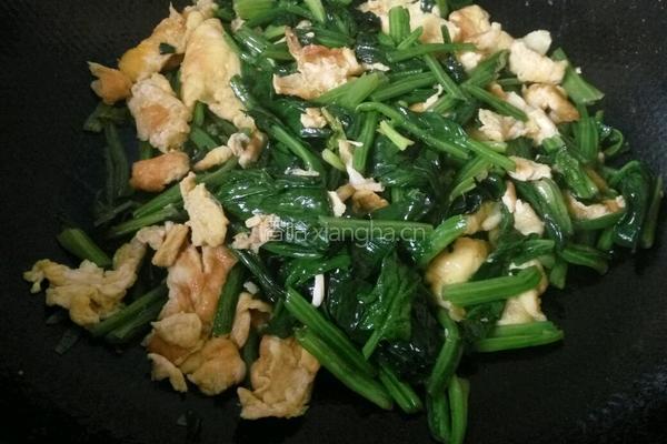 菠菜炒鸡蛋的做法图解10