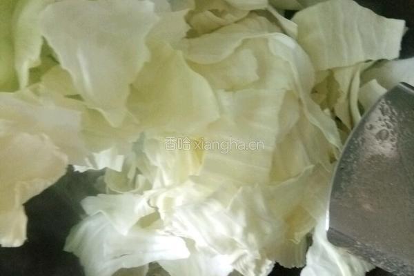 酸辣包菜的做法图解4