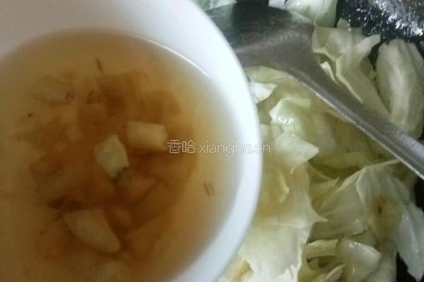 酸辣包菜的做法图解5