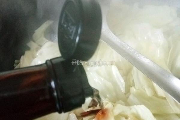 酸辣包菜的做法图解6
