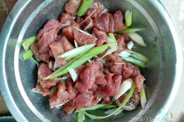 牛肉炖土豆的做法图解4