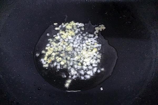 西兰花炒虾仁的做法图解4