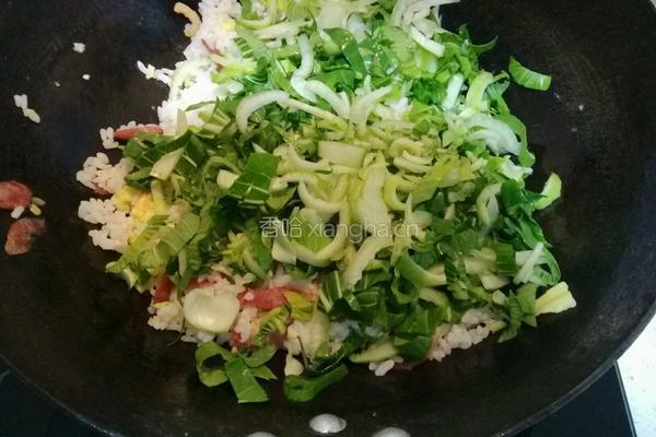 油菜百财炒饭的做法图解11
