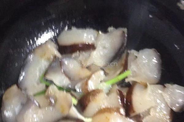 海参汤的做法图解2