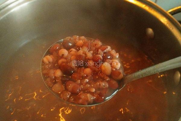 红豆薏米粥的做法图解7