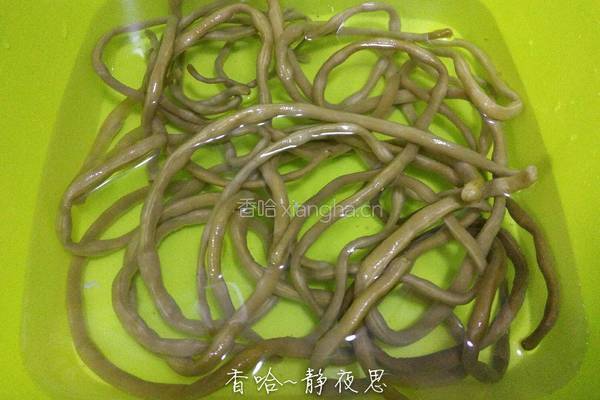 酸豆角双椒炒鸡胗的做法图解5