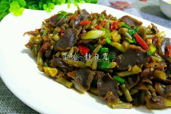 酸豆角双椒炒鸡胗的做法图解16