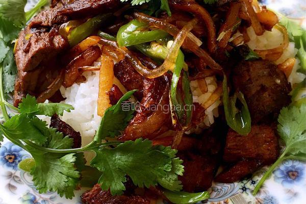 驴肉盖米饭(陕北名吃)