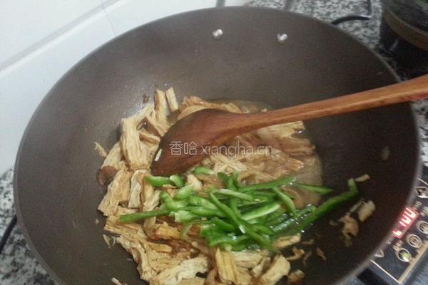 腐竹炒肉的做法图解10
