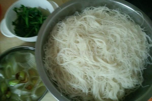 炒米粉（家常粗米粉）的做法图解1