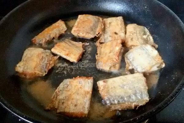 麻辣香酥带鱼的做法图解5