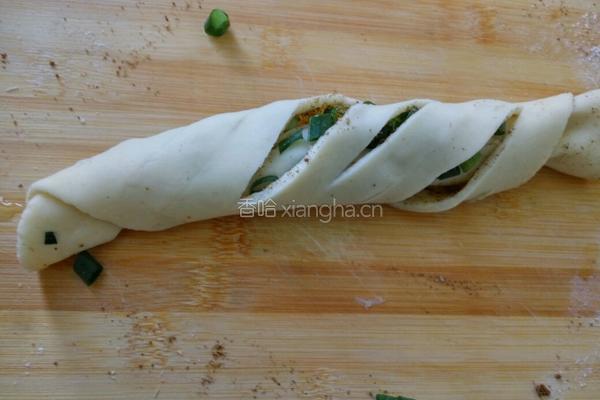 椒盐葱油饼的做法图解8
