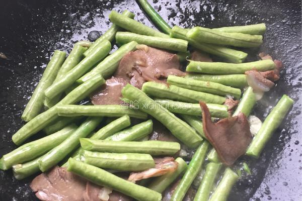 猪舌炒豆角的做法图解5