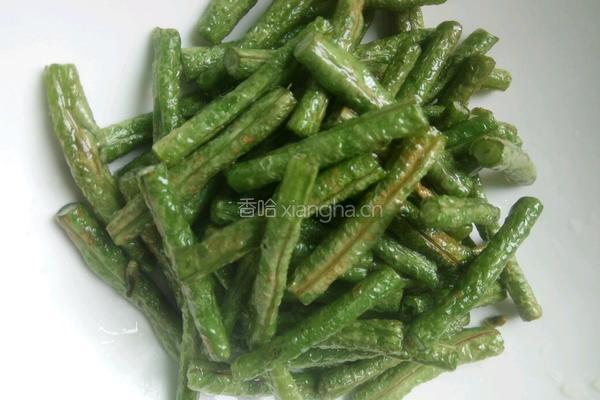 茄子烧豆角的做法图解3