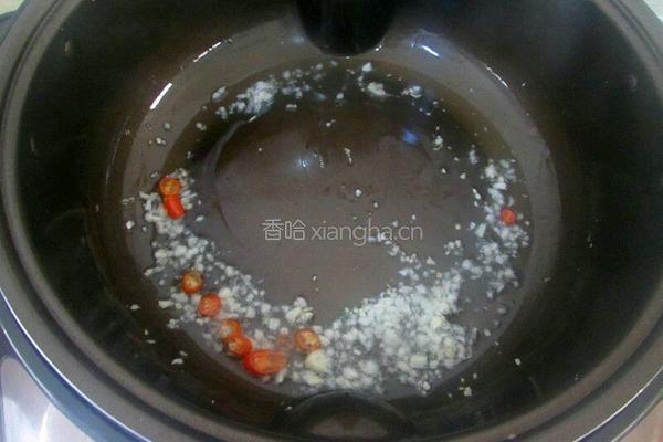小炒青椒藕片的做法图解2