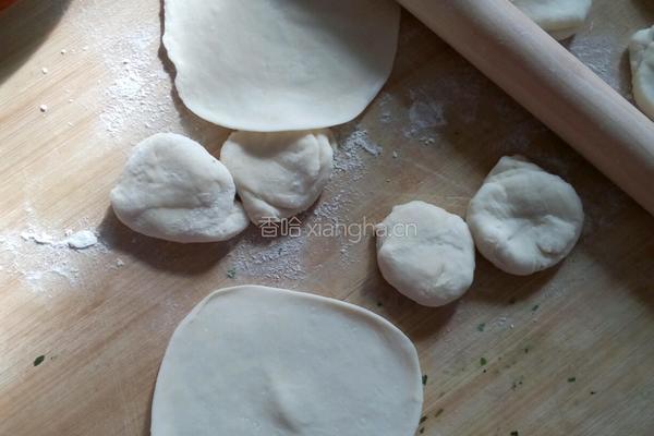 芹菜馅饺子的做法图解3