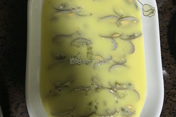 花甲蒸蛋的做法图解2