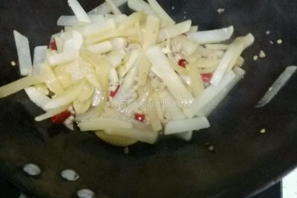 肉末爆炒辣萝卜条的做法图解4