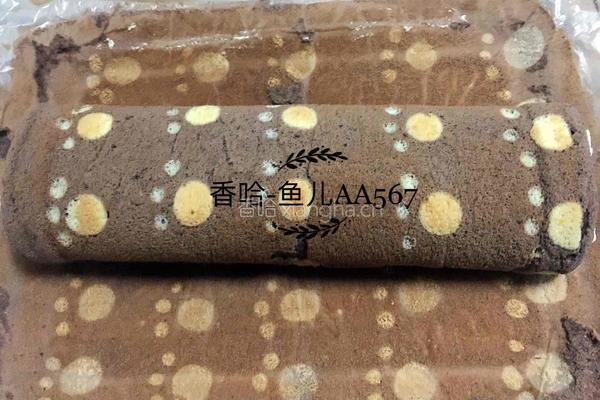 可可脚印蛋糕卷的做法图解17