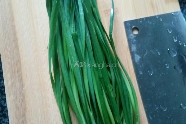韭菜炒小虾的做法图解1