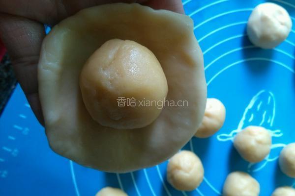 向日葵莲蓉酥的做法图解3