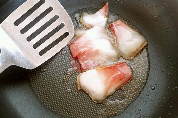 腊肉煮豆丝的做法图解4
