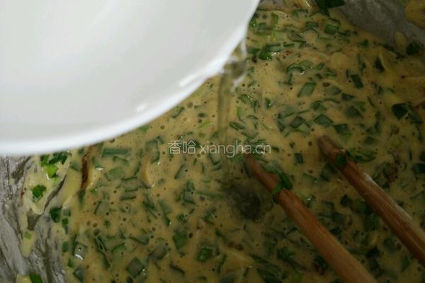 虾皮韭菜卷饼的做法图解7