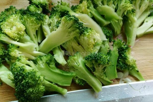 干煸花菜的做法图解2