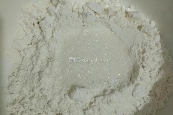 培根披萨（八寸）的做法图解1