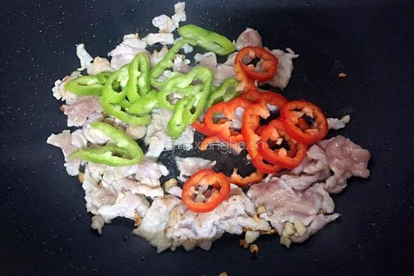 口蘑炒肉的做法图解6