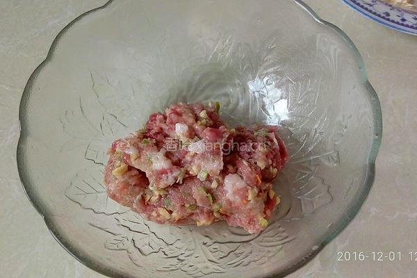 煎莲藕饼的做法图解1