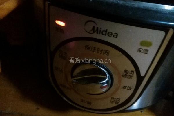 腌肉土豆焖饭的做法图解7