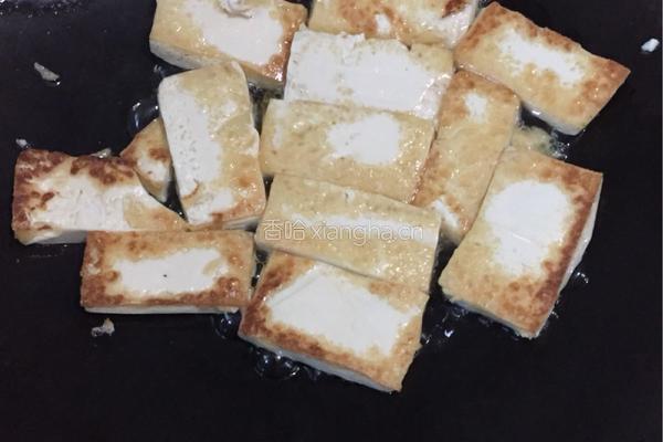 铁板烧豆腐的做法图解2