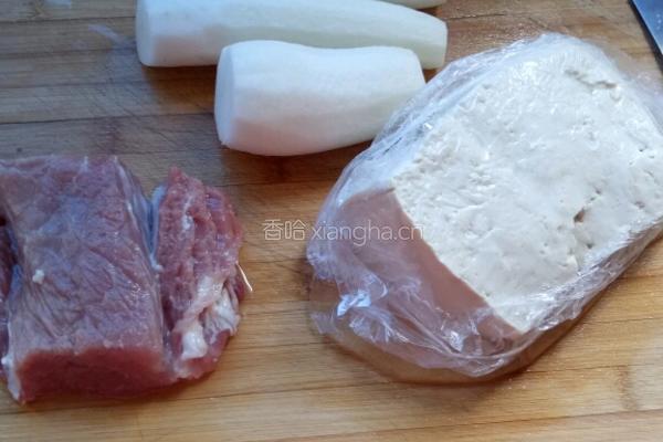 金华肉圆的做法图解1