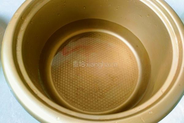 南瓜蓉小米粥的做法图解3