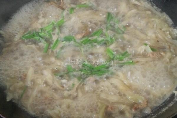 酸菜肉丝粉条汤的做法图解8